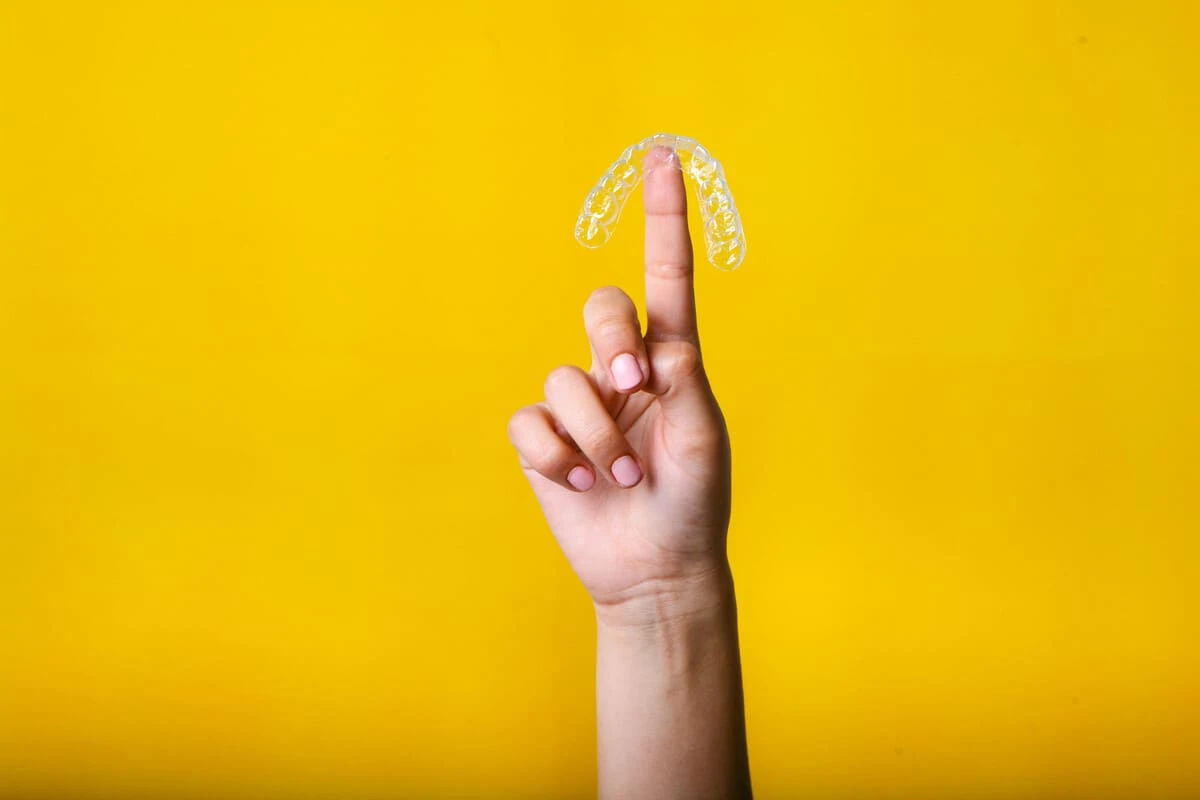 ¿Qué sucede si no utilizo retenedores dentales?